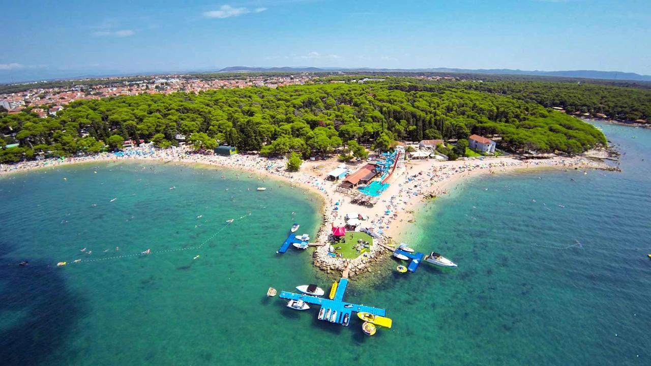 Apartment Dome Biograd Na Moru Bagian luar foto
