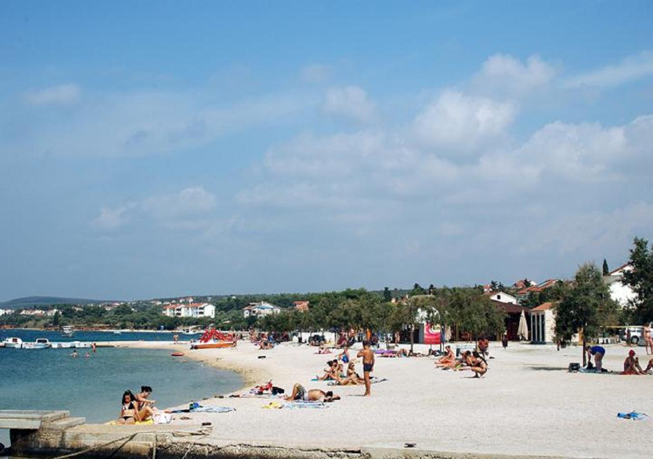 Apartment Dome Biograd Na Moru Bagian luar foto